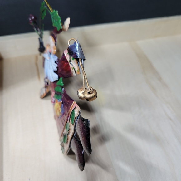 Set of 2 Santa Claus Metal Christmas Ornaments, Jumping Santa and Standing Santa - Picture 5 of 11